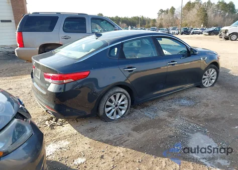 2016 Kia Optima Ex z USA, uszkodzony, nr VIN 5XXGU4L36GG047414